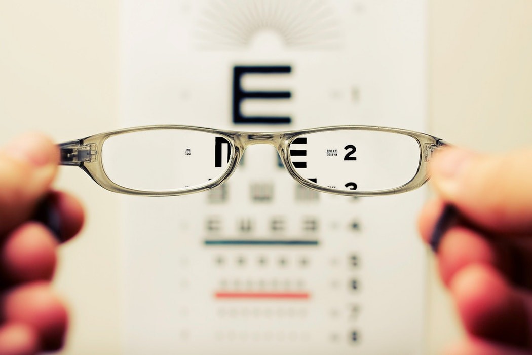 Online Eye Measurement